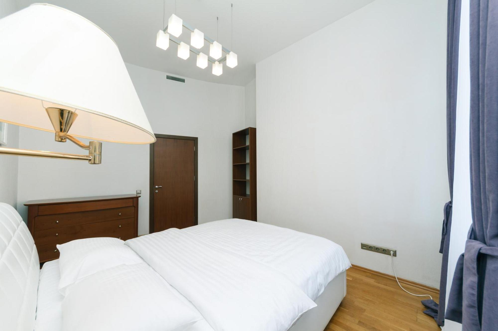 Lux Near Maidan, Khreschutyk 3Br Apartment Киев Екстериор снимка
