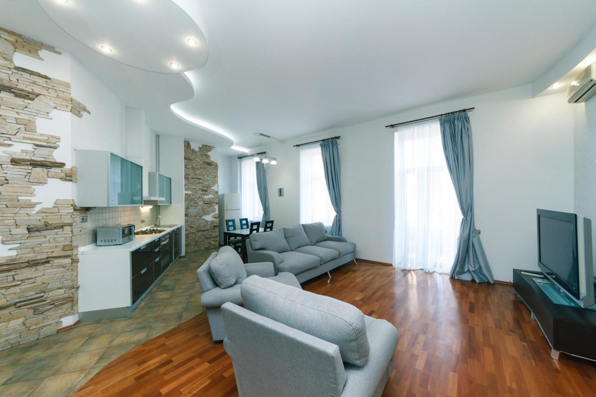 Lux Near Maidan, Khreschutyk 3Br Apartment Киев Екстериор снимка